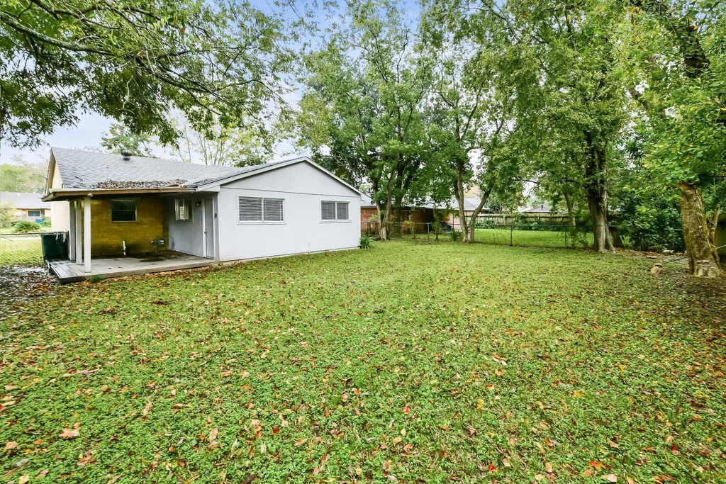 5721 Melanite Street - Photo 16