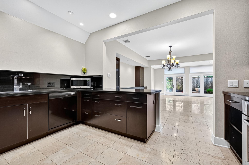 3027 Bissonnet Street - Photo 24