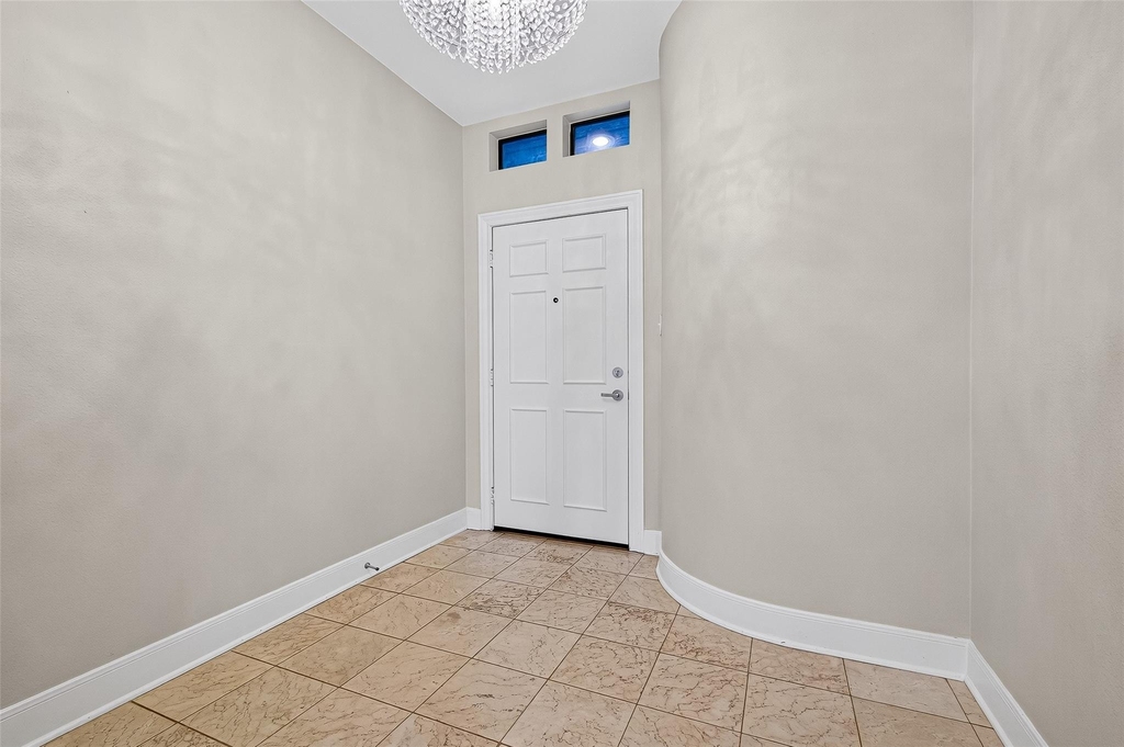 3027 Bissonnet Street - Photo 1