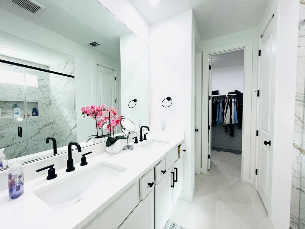 27039 Flower Isle Lane - Photo 9