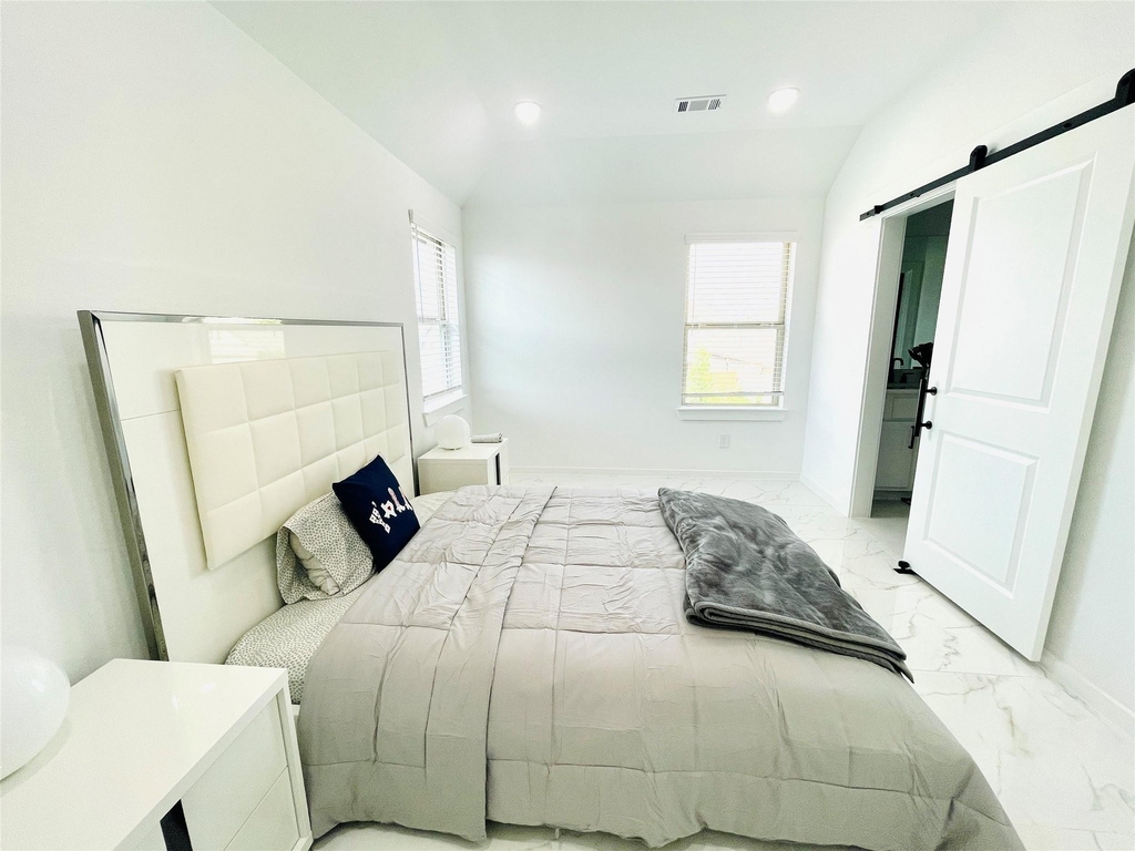27039 Flower Isle Lane - Photo 13