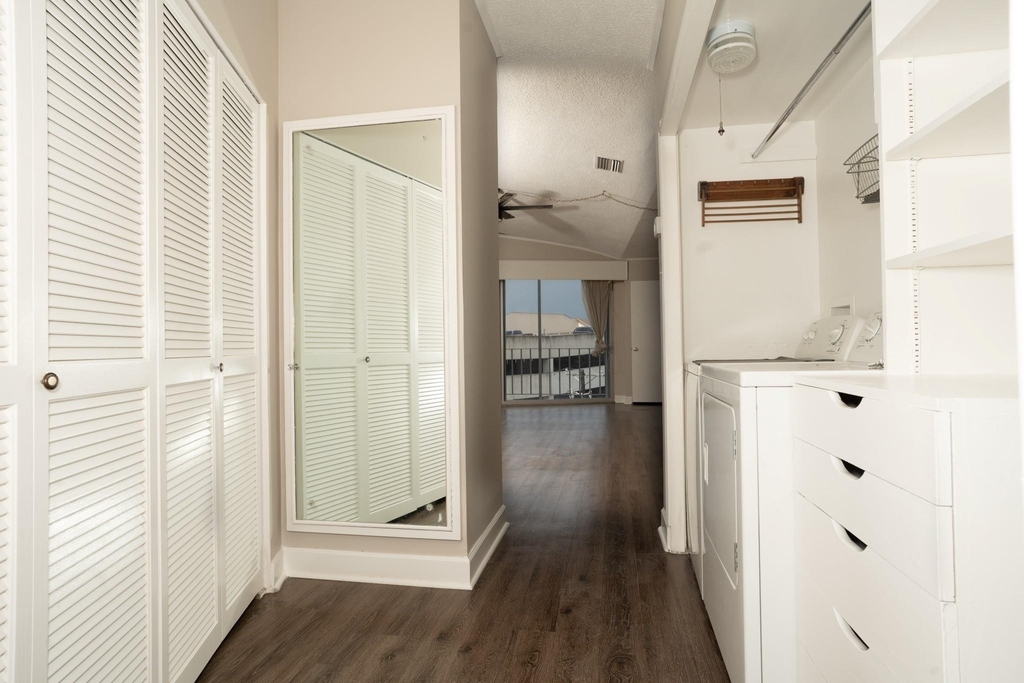 823 S Water Street - Photo 15