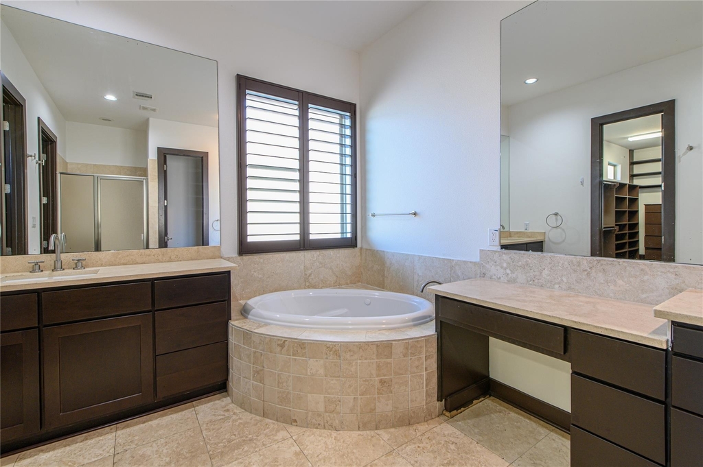 30 Freestone Stream Place - Photo 26
