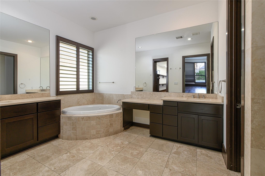 30 Freestone Stream Place - Photo 25