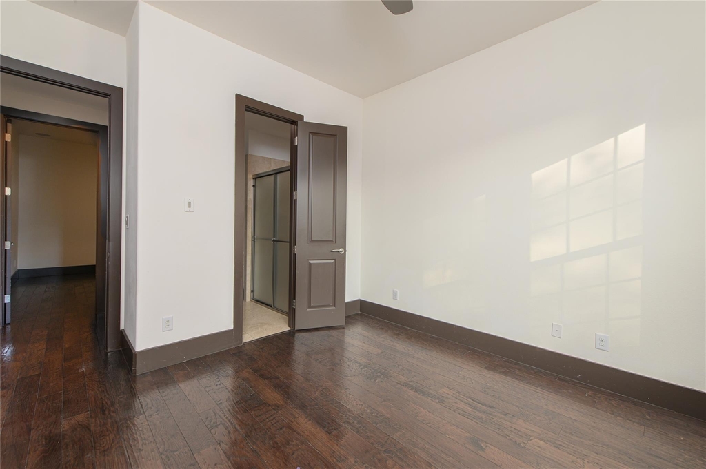 30 Freestone Stream Place - Photo 36