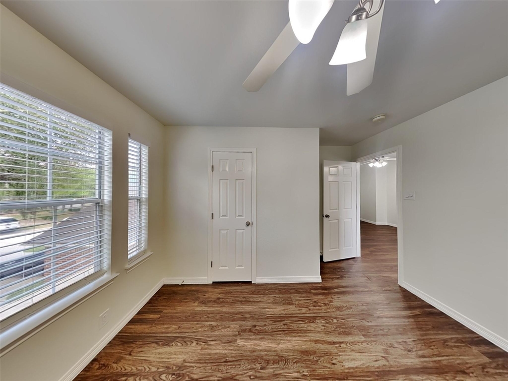 26949 Carriage Manor Lane - Photo 9