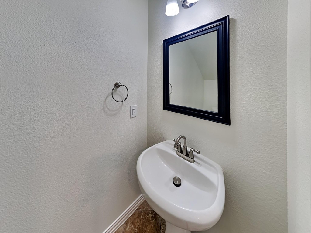 26949 Carriage Manor Lane - Photo 17