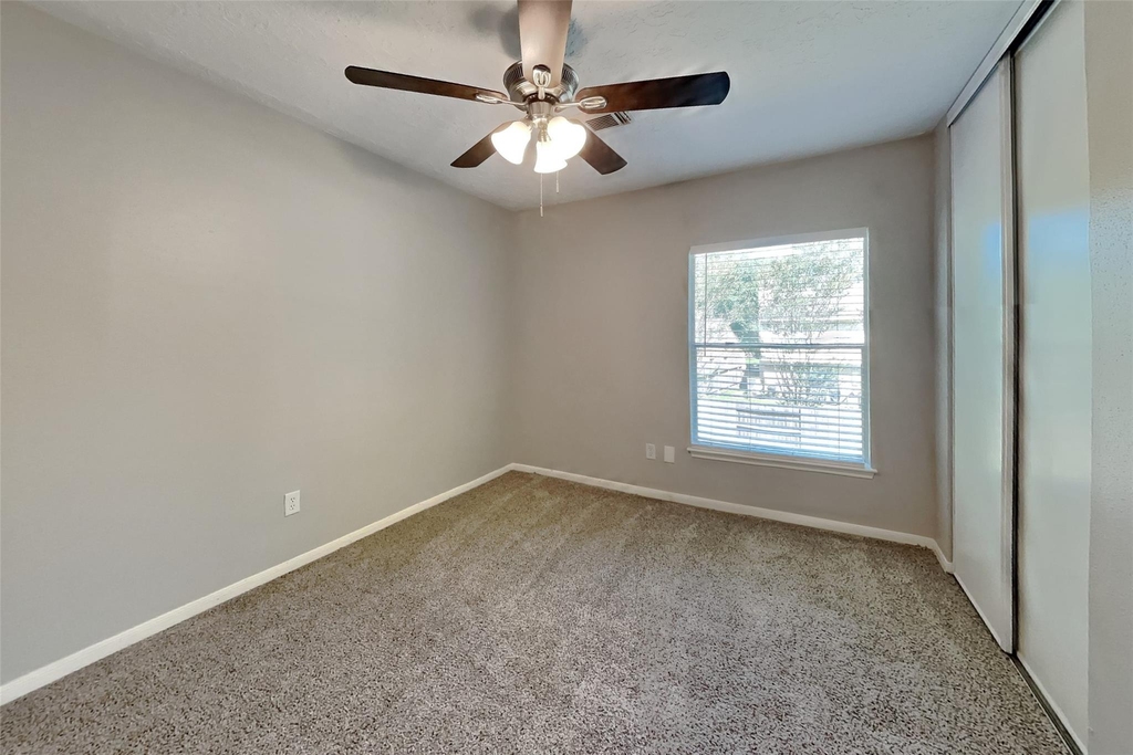 9322 Wandsworth Drive - Photo 15