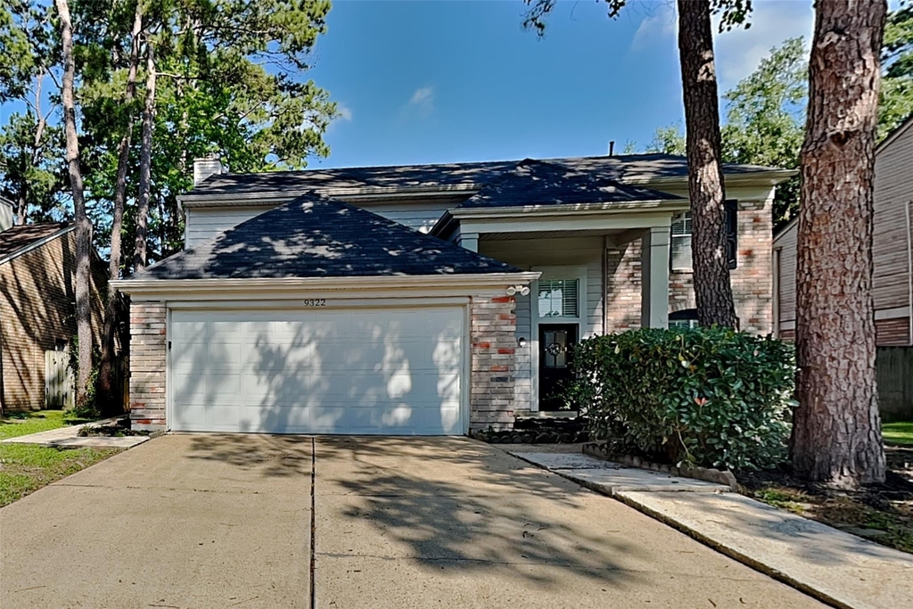 9322 Wandsworth Drive - Photo 0