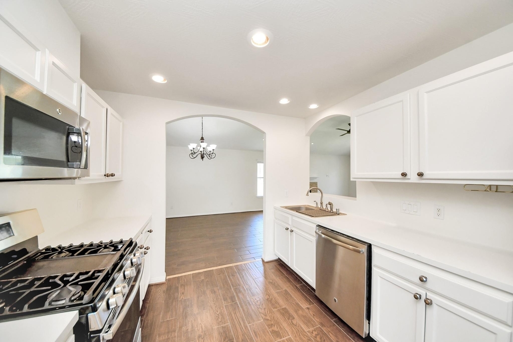 2511 Orchard Run Way - Photo 13