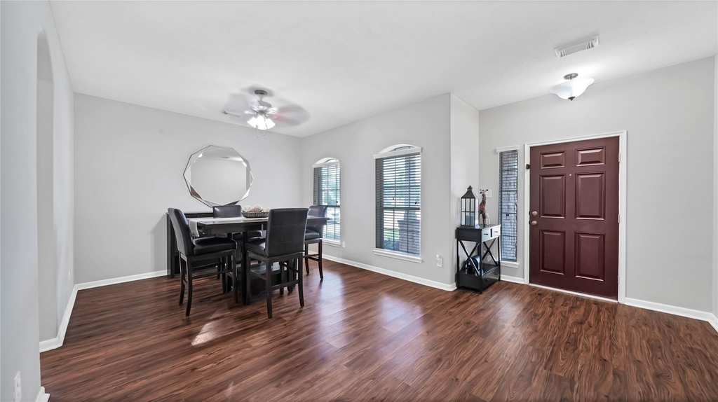 15319 Tupelo Drive - Photo 2