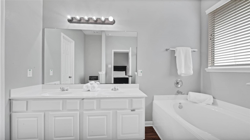 15319 Tupelo Drive - Photo 8