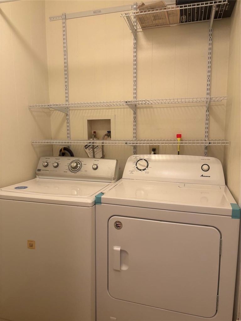 4713 Saxon Street - Photo 16