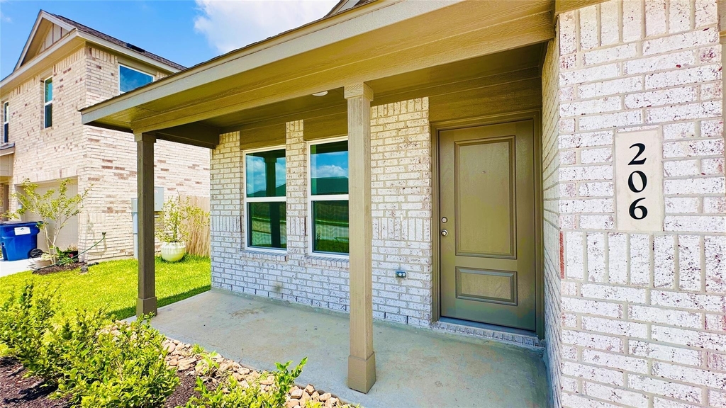 206 Amy Street - Photo 1