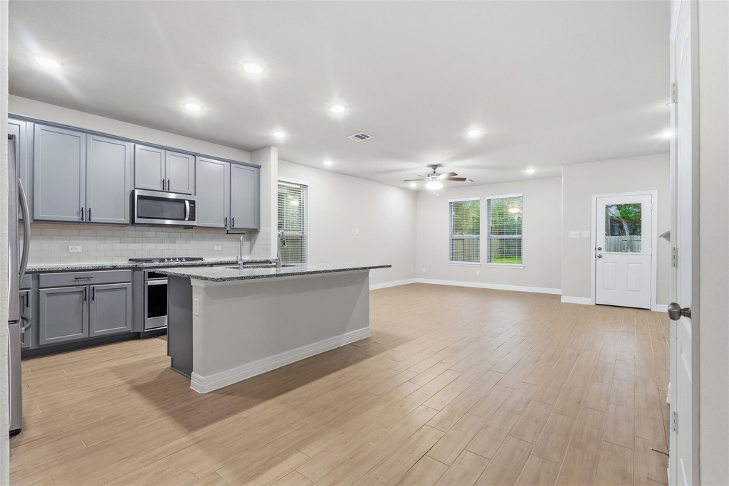 119 Buttonwood Court - Photo 8