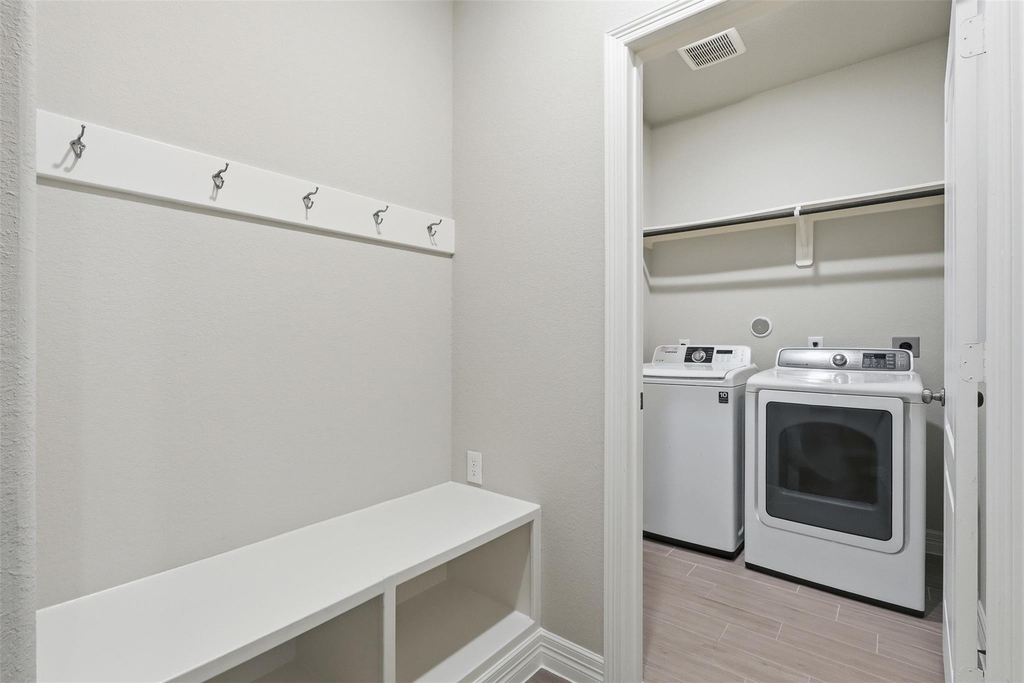 119 Buttonwood Court - Photo 6