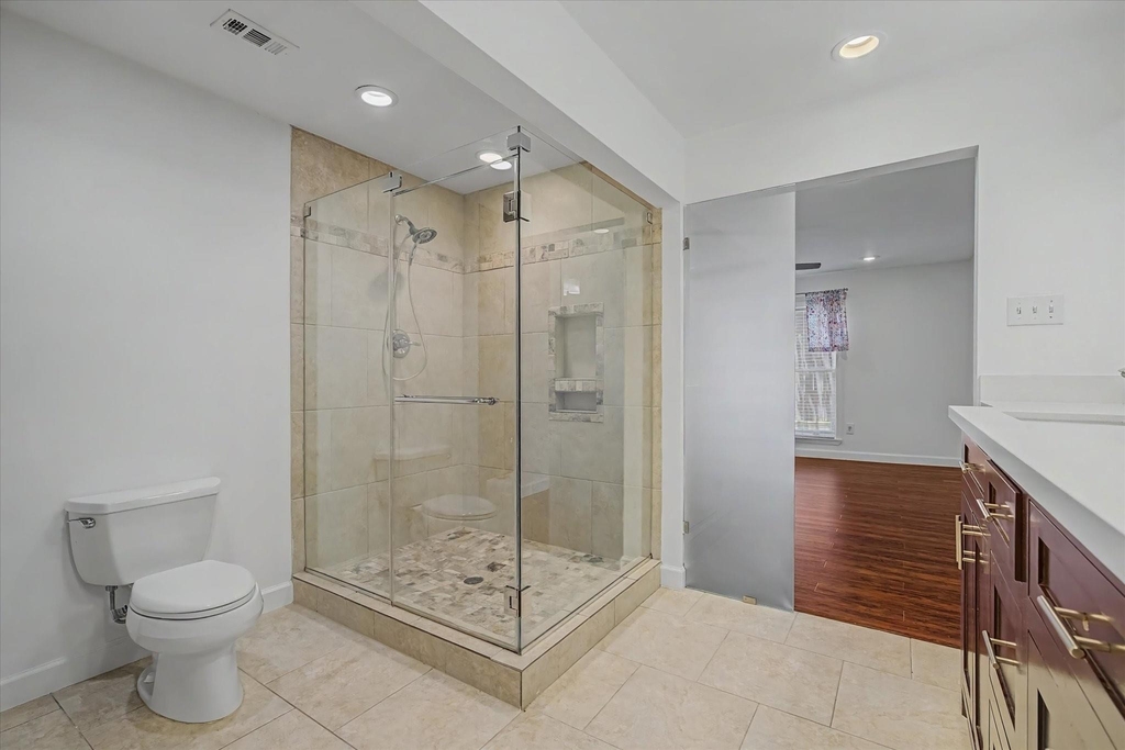 7575 Katy Freeway - Photo 34