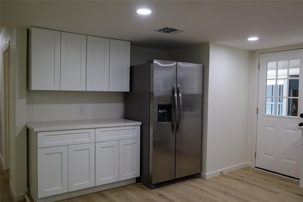 621 North Street - Photo 12