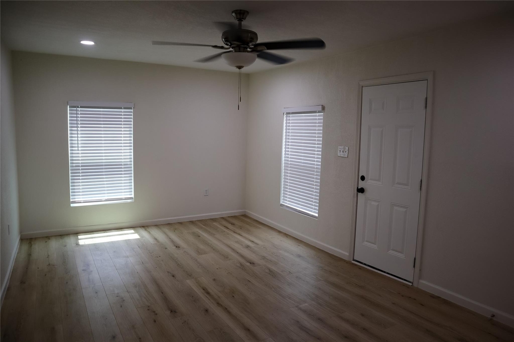 621 North Street - Photo 5
