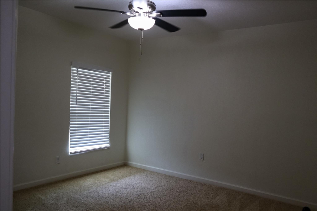 621 North Street - Photo 13