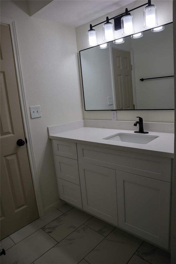 621 North Street - Photo 22