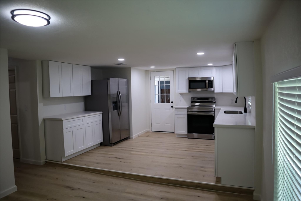 621 North Street - Photo 10