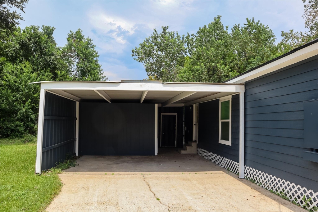 621 North Street - Photo 3