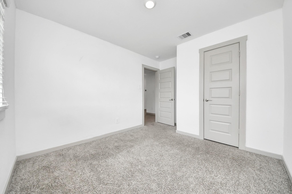 28930 Yulee Mill Drive Drive - Photo 18