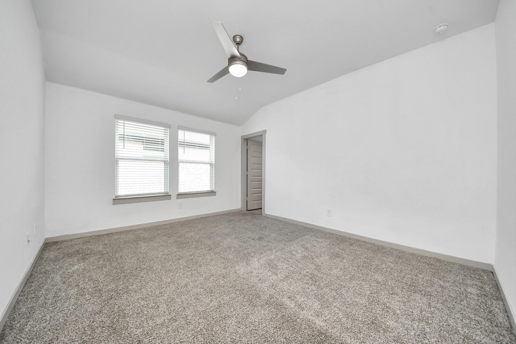 28930 Yulee Mill Drive Drive - Photo 9