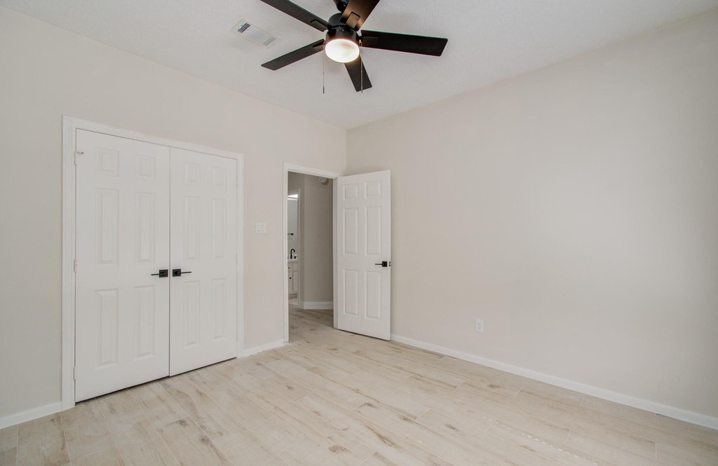 1711 Stone Meadows Lane - Photo 25