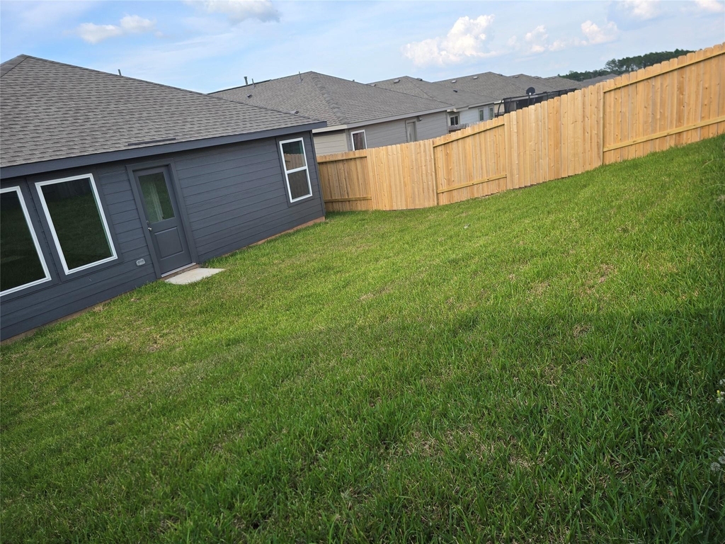 25561 Blossom Court - Photo 21