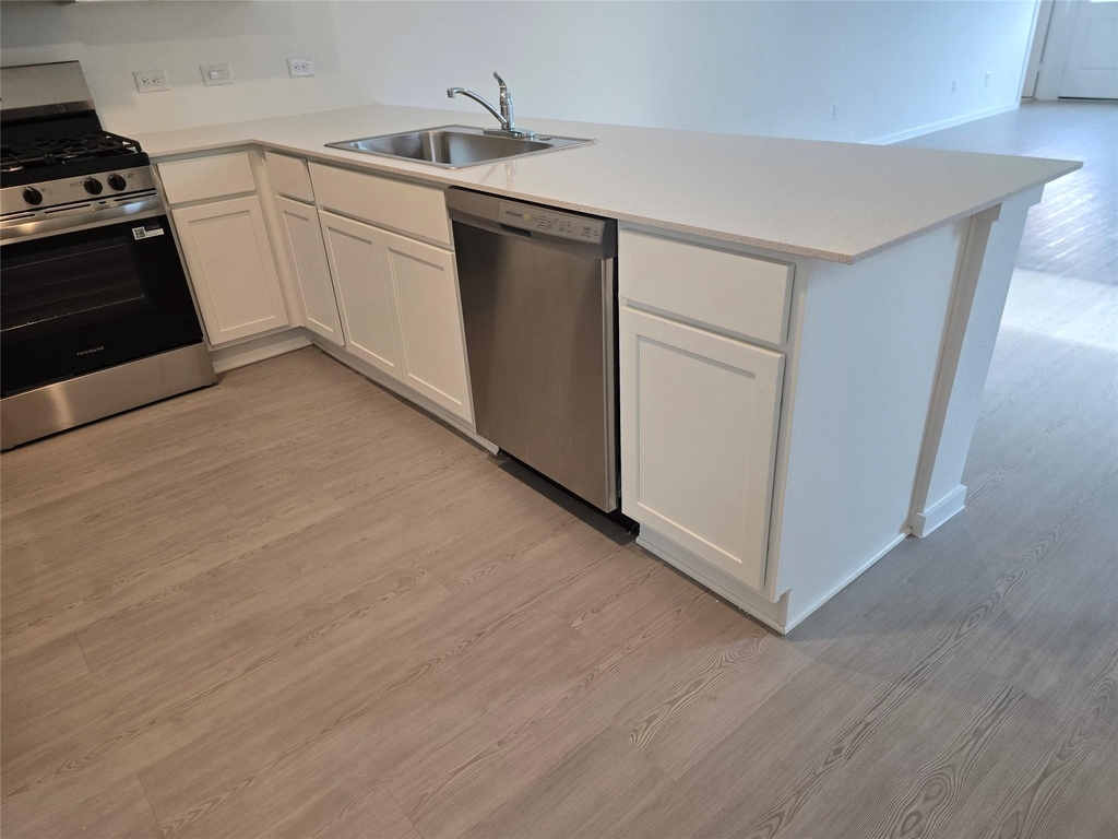 25561 Blossom Court - Photo 13