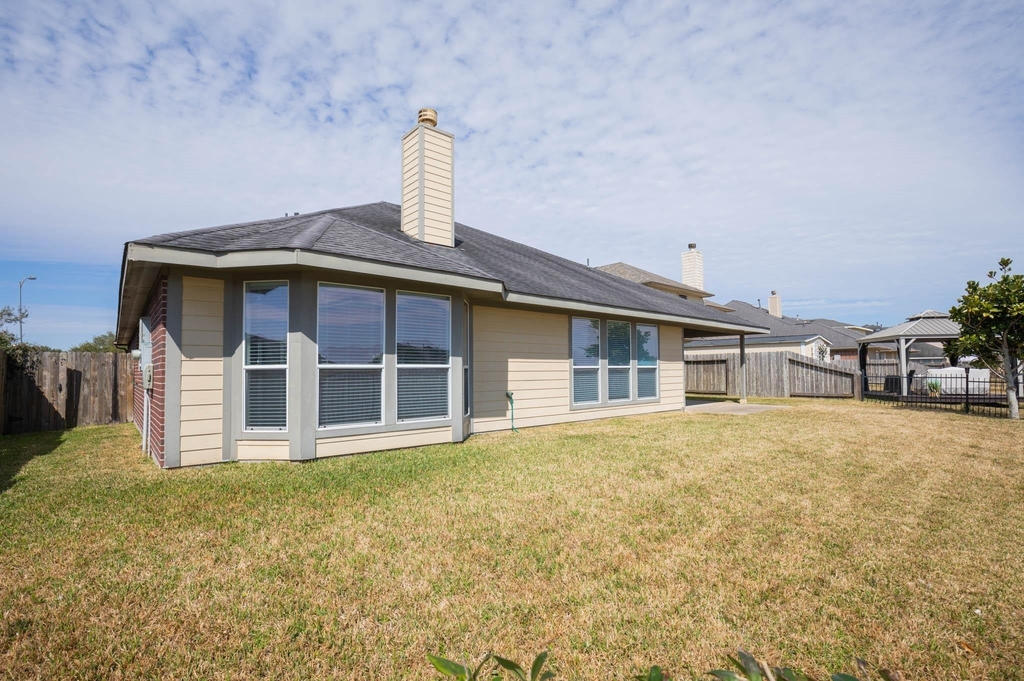 835 Aqua Vista - Photo 35