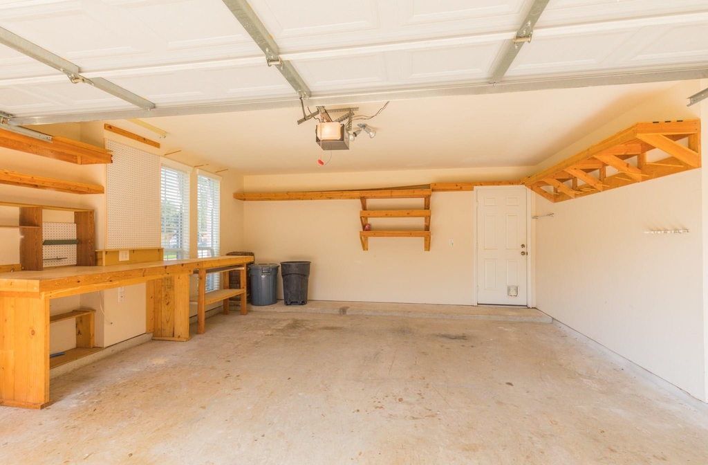 835 Aqua Vista - Photo 12