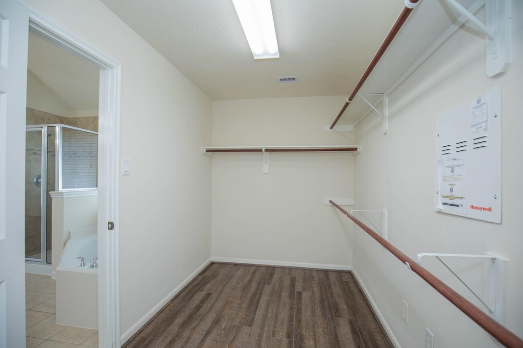 835 Aqua Vista - Photo 30