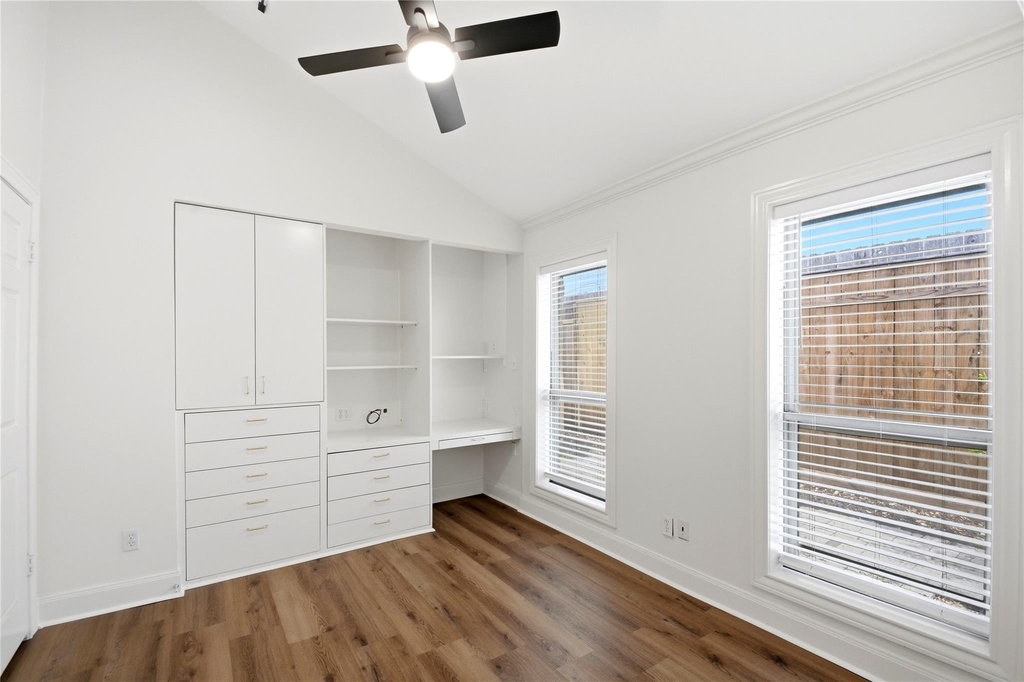 2501 Driscoll Street - Photo 4