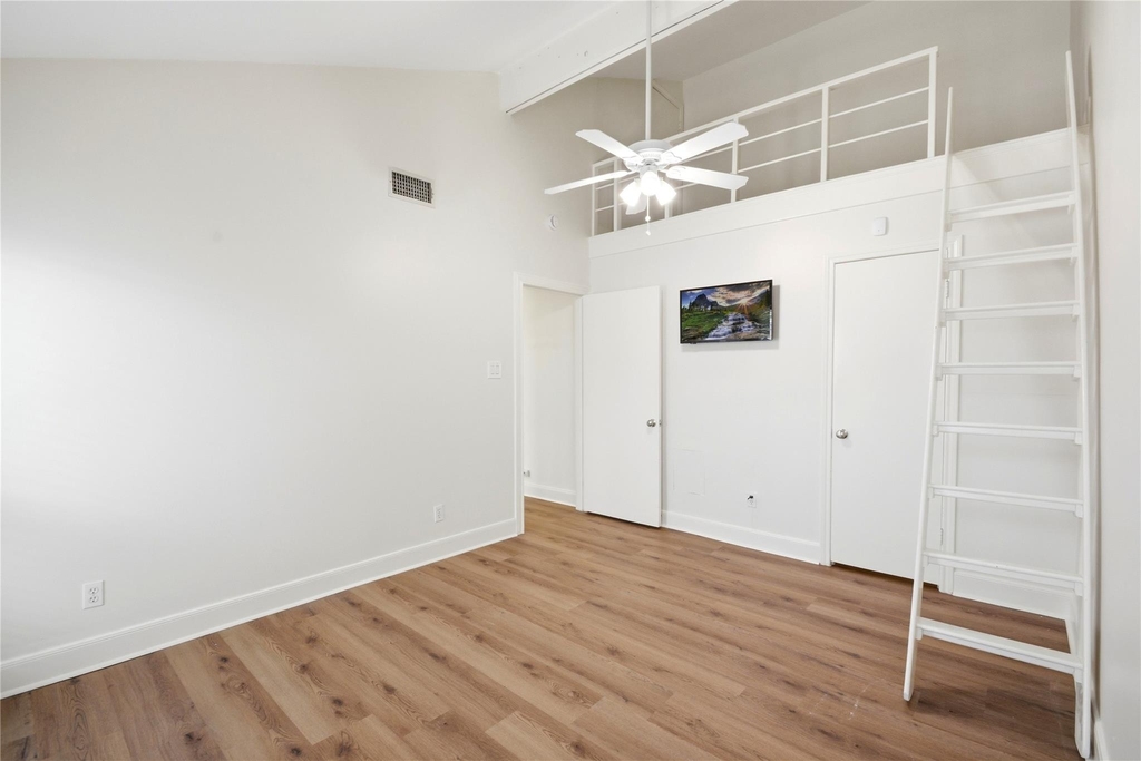 2501 Driscoll Street - Photo 7