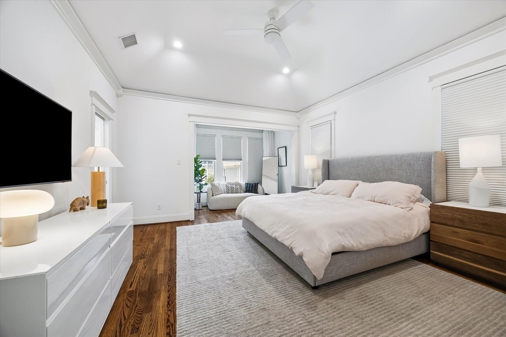 345 W 16th Street - Photo 14