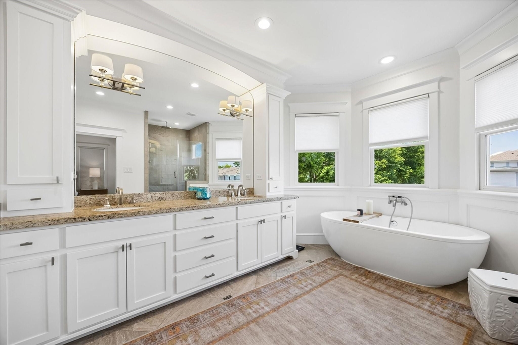 345 W 16th Street - Photo 15