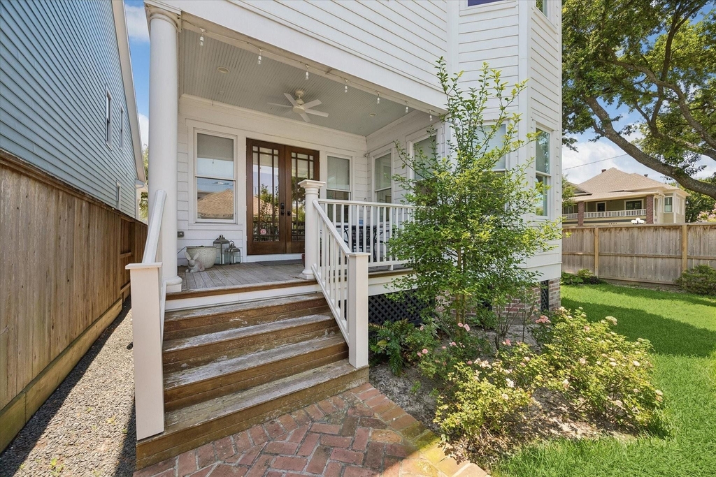 345 W 16th Street - Photo 23