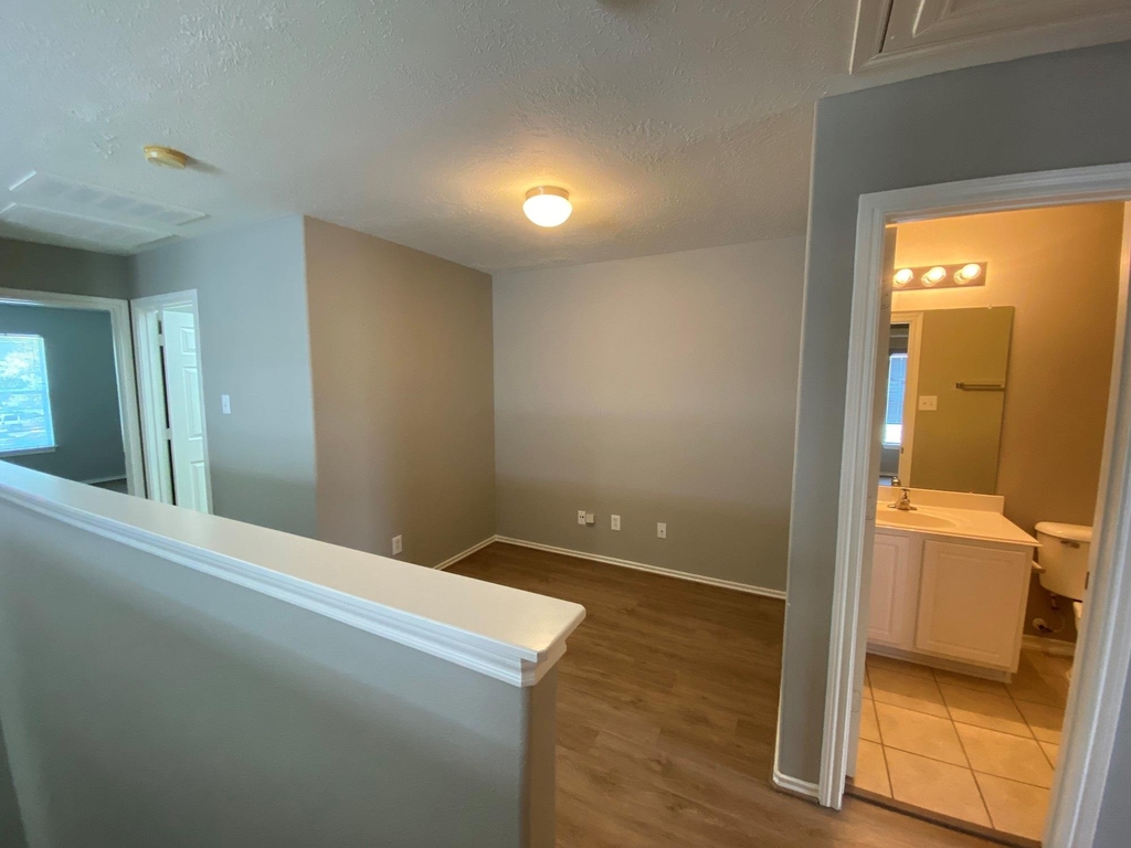 17234 Oakwood Chase Drive - Photo 5