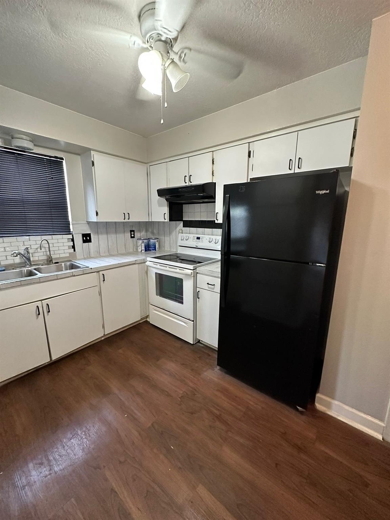 7305 S Gessner Road - Photo 12