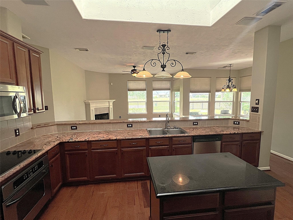 18718 Walden Forest Drive - Photo 12