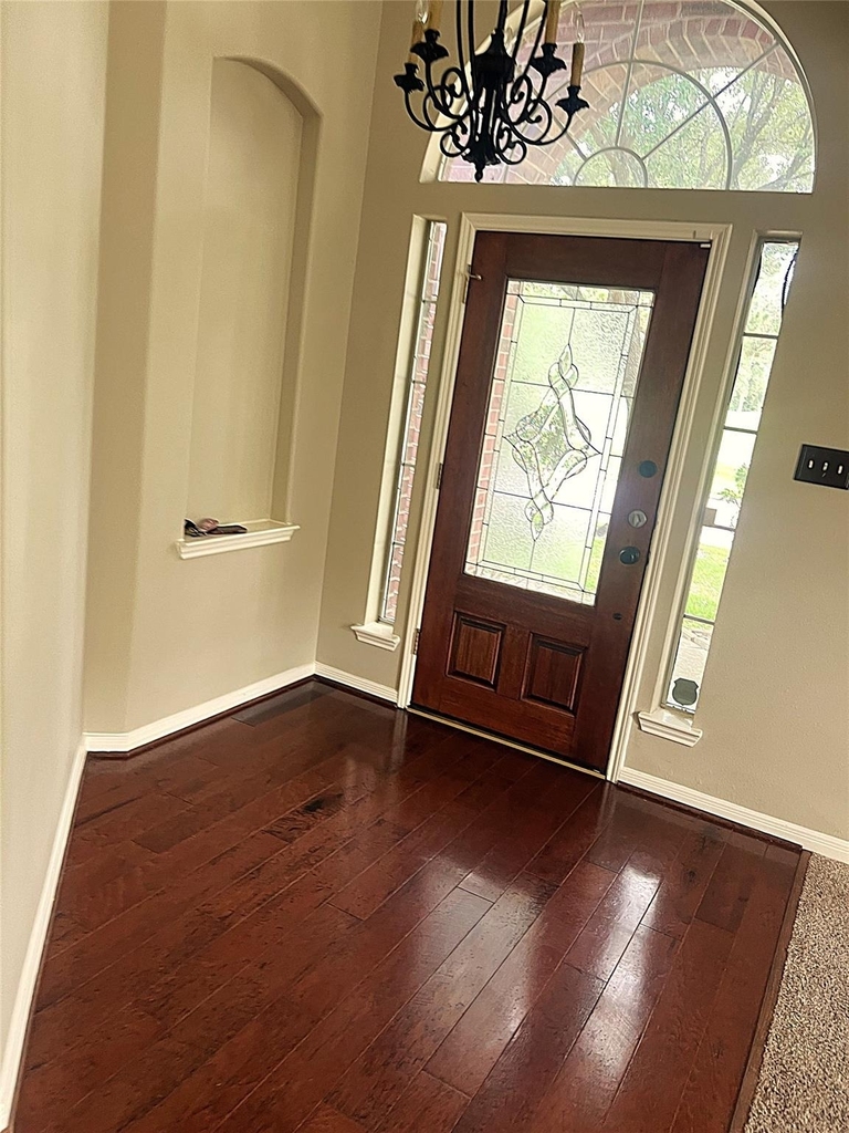18718 Walden Forest Drive - Photo 2