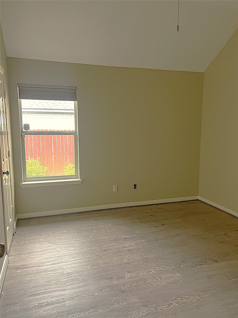 18718 Walden Forest Drive - Photo 21