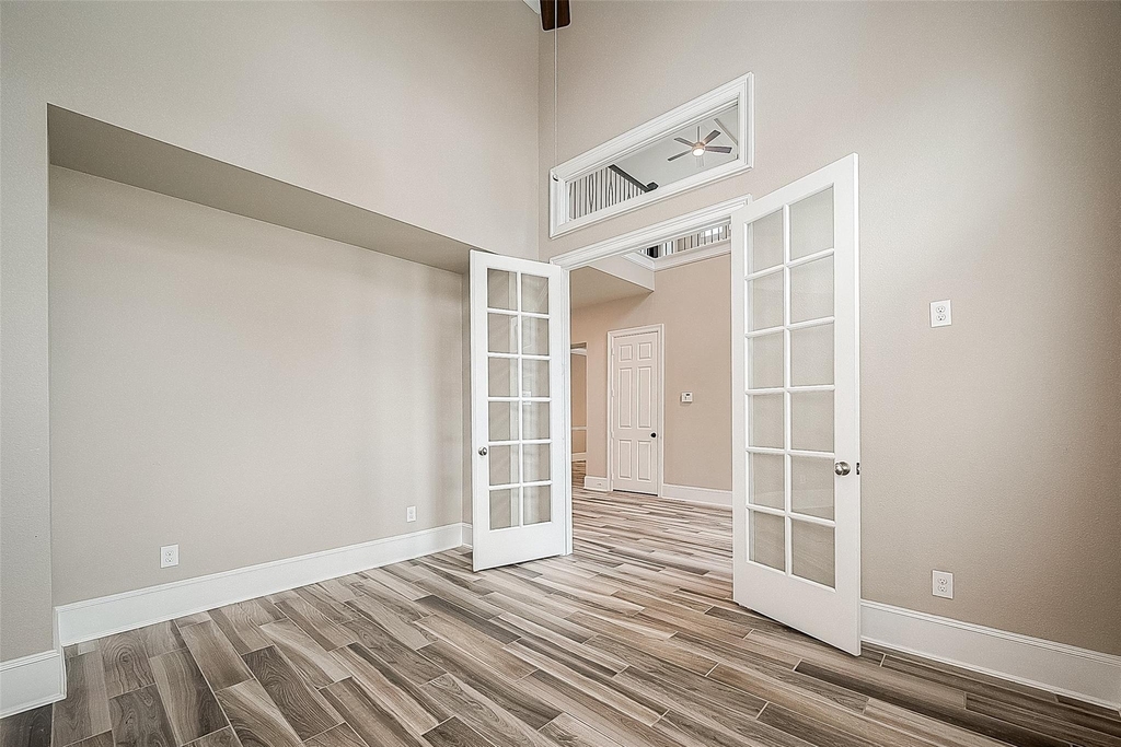 115 N Winter Sunrise Circle - Photo 10