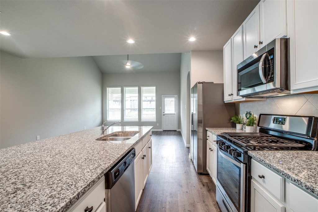 3649 Cub Drive - Photo 5