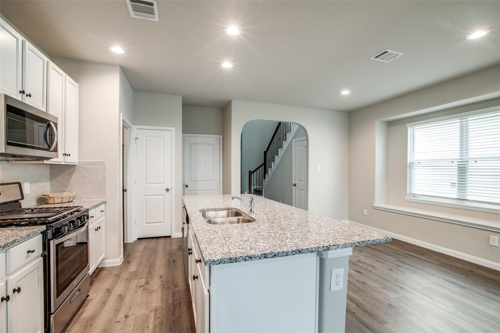 3649 Cub Drive - Photo 9