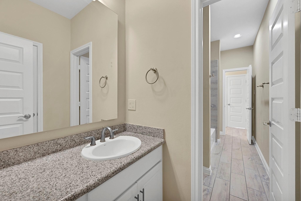 614 Imperial Boulevard - Photo 18