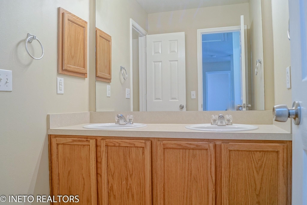 2819 Foster Hill Drive - Photo 25